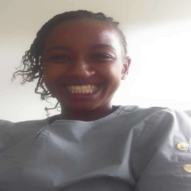 Dentist in Kenya