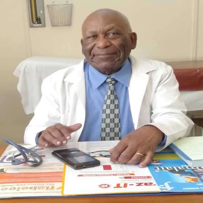 Internist in Kenya