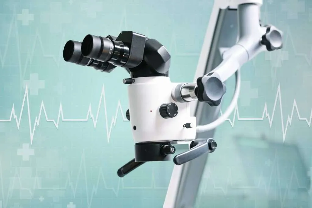 Robotics in Urology Clinics