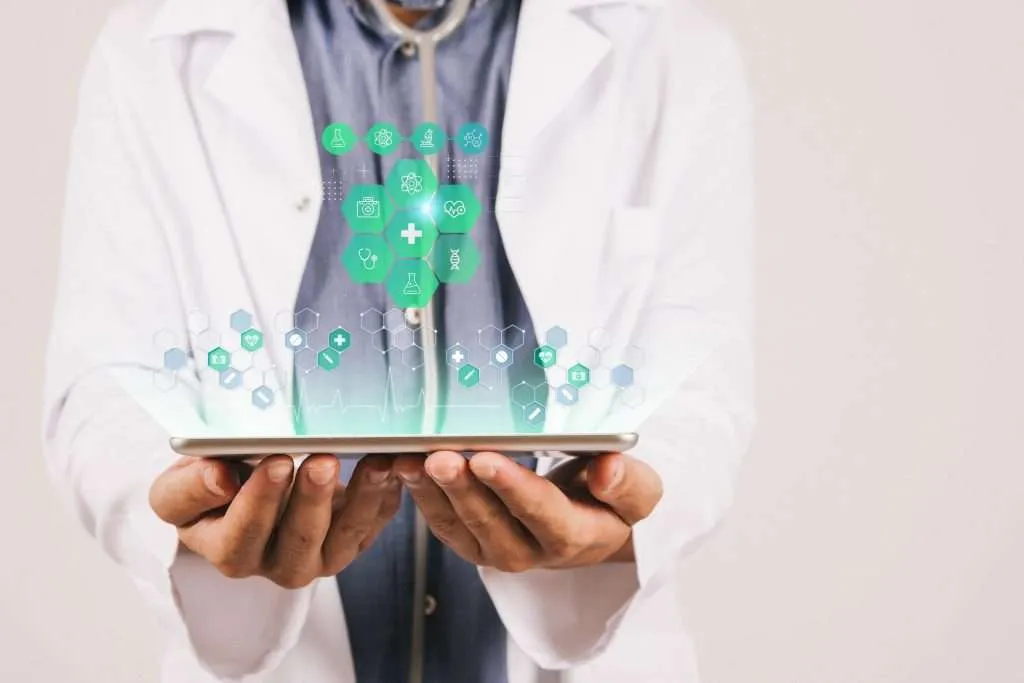 ophthalmology clinic management software