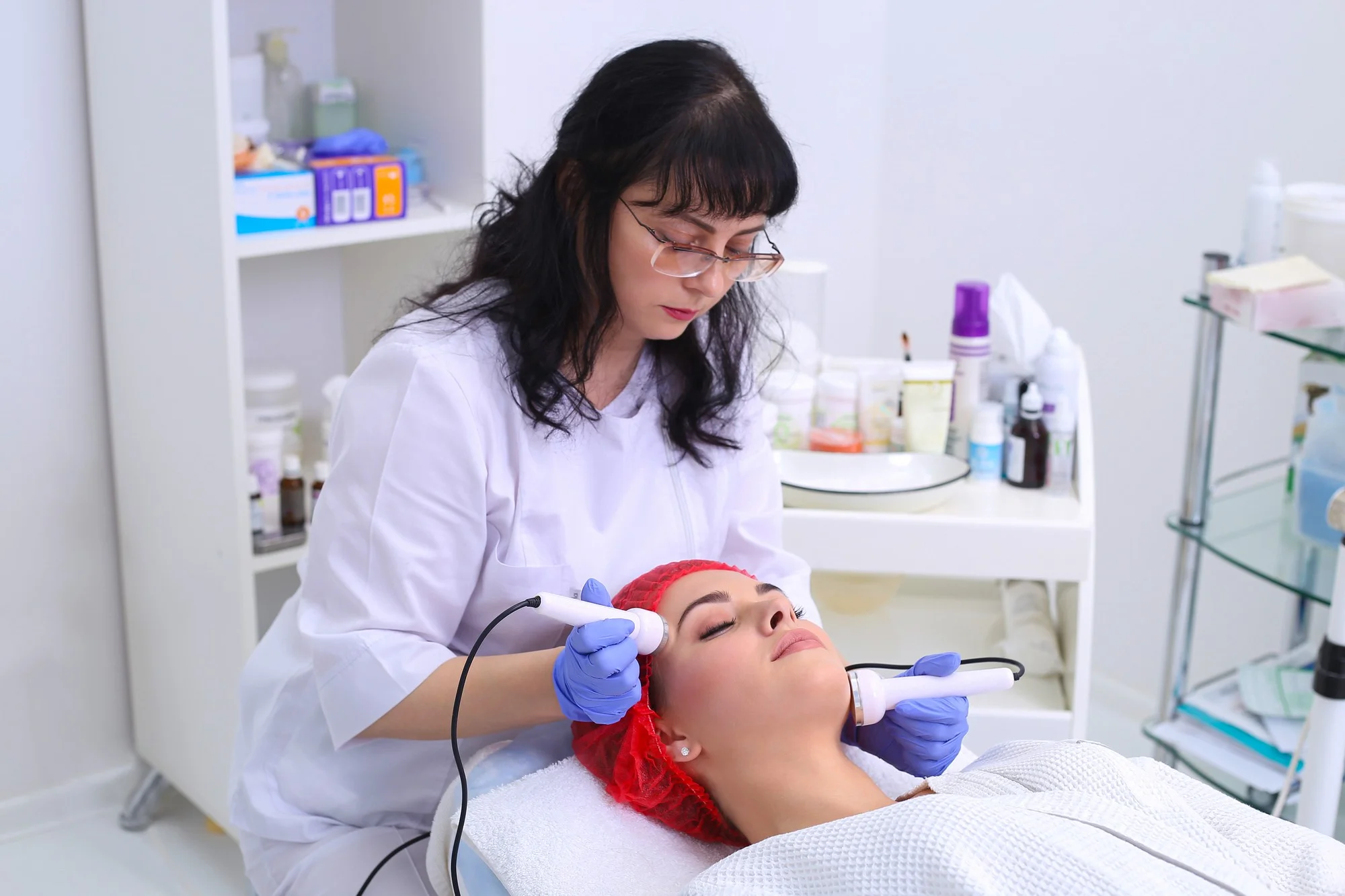 Top Ways AI Tools Improve Efficiency and Care in Indian Dermatology Clinics