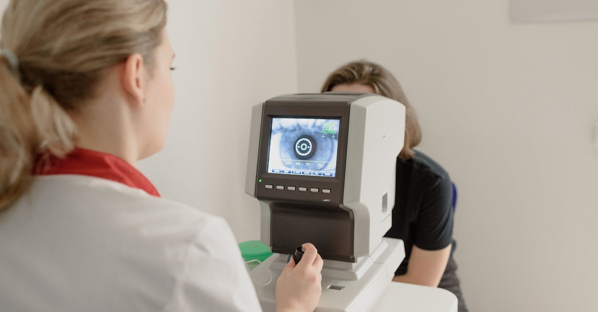 How Digital AI Tools for Ophthalmology Clinics